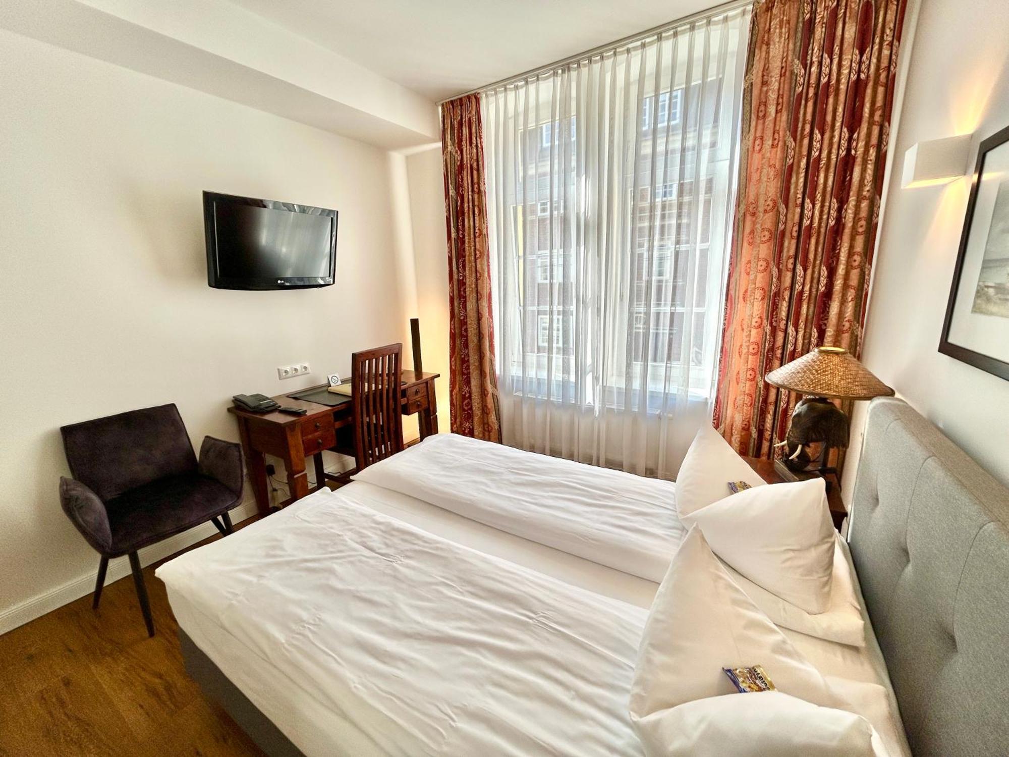Hotel Elefant 슈베린 외부 사진